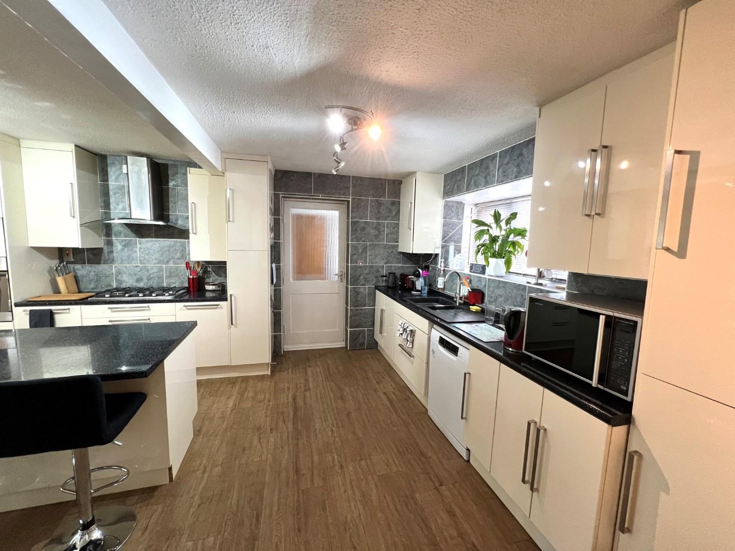 Lancers Way, Weedon O'Riordan Bond